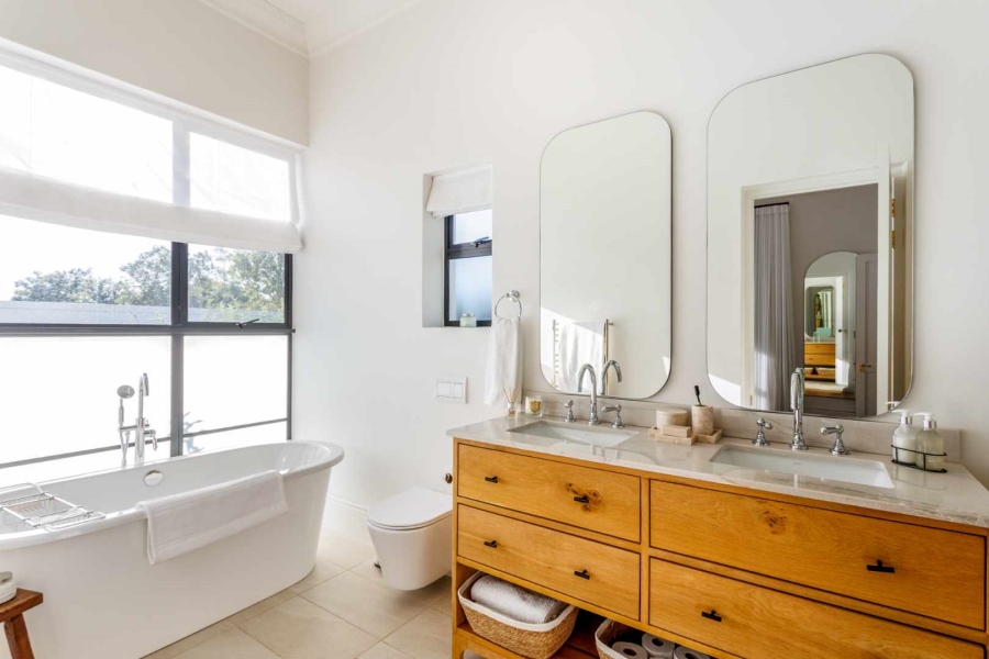 8 Bedroom Property for Sale in Val De Vie Estate Western Cape